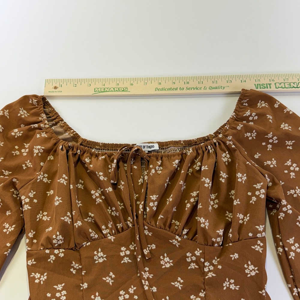 House of Thread Brown Floral Peplum Long Sleeve Smocked Back Small 336A4 - Picture 8 of 9
